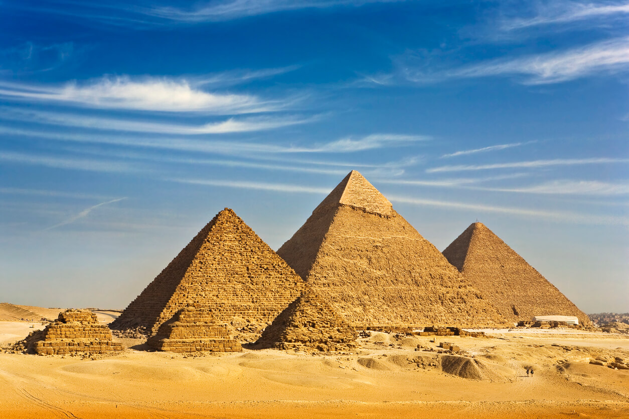 10 Most Amazing True Pyramids of the World